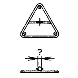 Rohrrahmen m. zentr. Rohrschelle für  Dreiecksigna