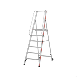 Plattformleiter mit Rollen und Geländer