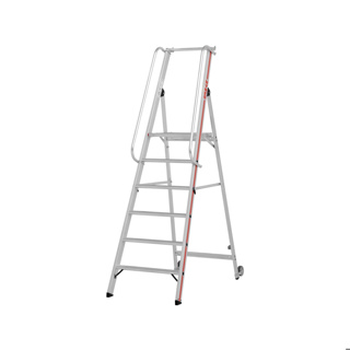 Plattformleiter mit Rollen und Geländer